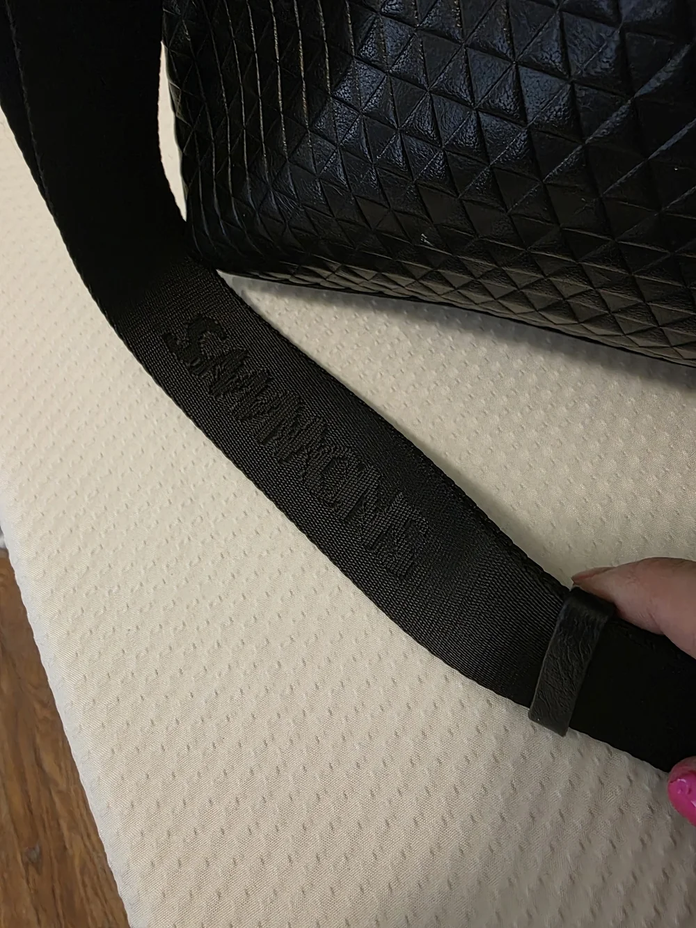 Sammons Black Quilted Professional Laptop Bag with Shoulder Strap